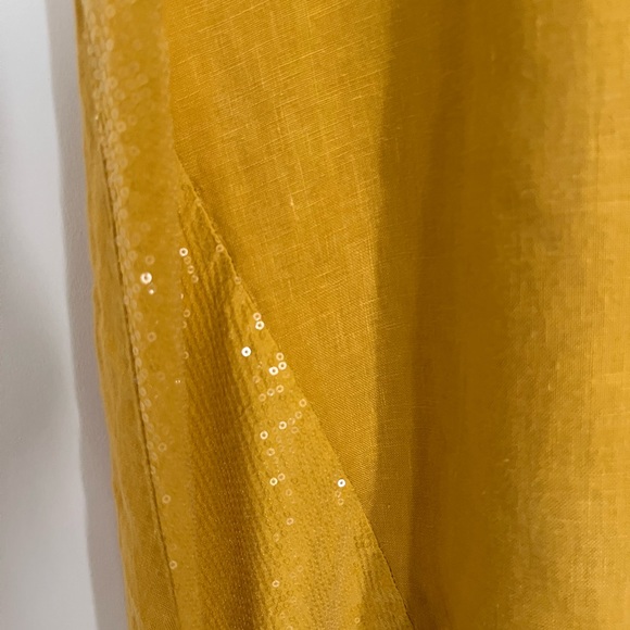 Linen Beauty - Picture 3 of 5